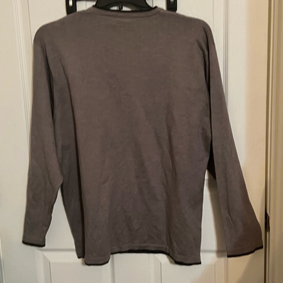 Gray Ocean Current long sleeve sweater size XL - Picture 2 of 3